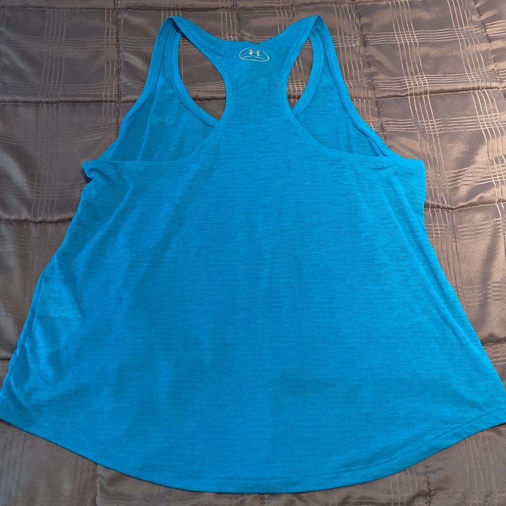 Under Armoir Heatgear tank - Picture 2 of 4